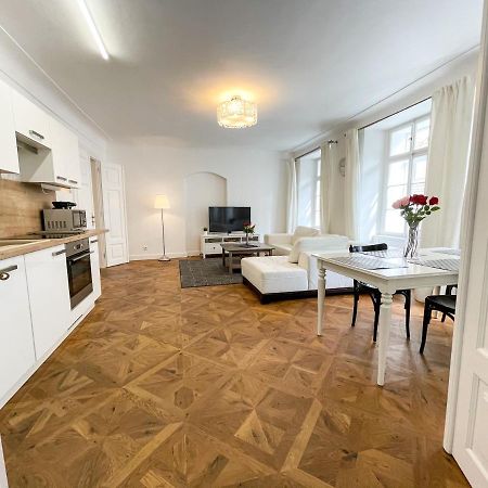 U Obecniho Dvora - Old Town Apartment Praga Exterior foto